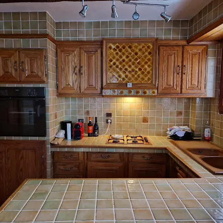 Holiday home Maison La Finiere: Alpes-maritimes Village Retreat Near Isola