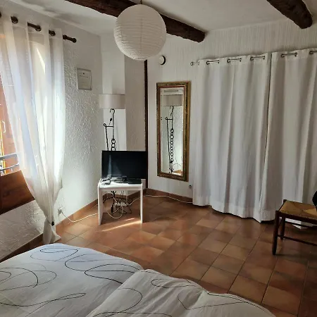 Holiday home Maison La Finiere: Alpes-maritimes Village Retreat Near