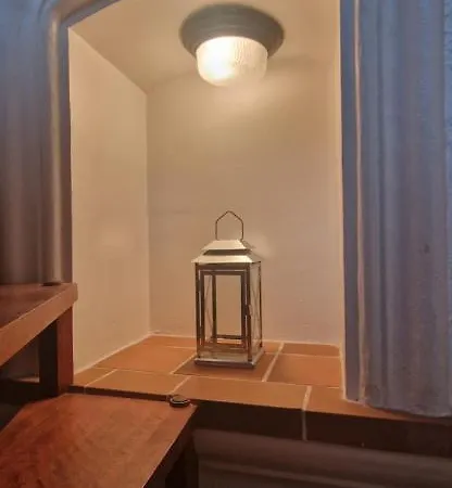 Maison La Finiere: Alpes-maritimes Village Retreat Near