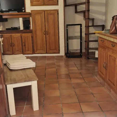 Holiday home Maison La Finiere: Alpes-maritimes Village Retreat Near Isola